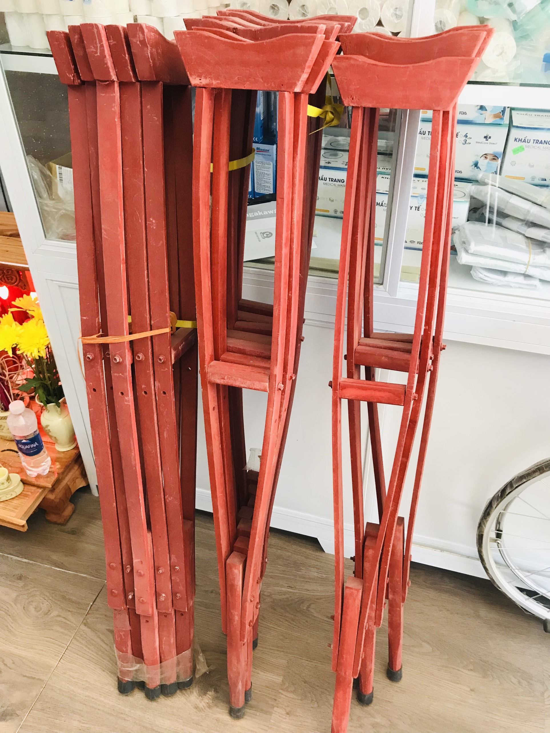 NẠNG CHỐNG NÁCH BẰNG GỖ ( 1Chiếc)