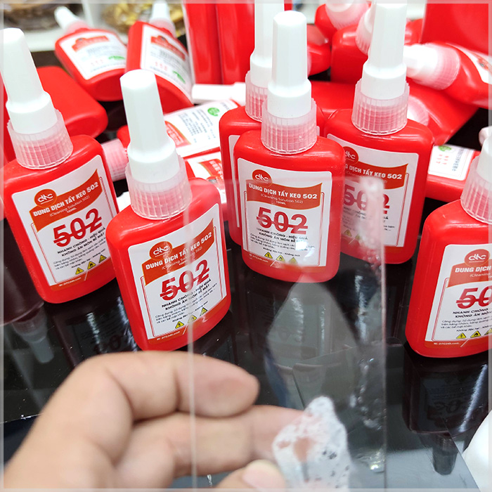 Keo tẩy 502 Đa Năng , Dung dịch tẩy keo 502 ,Nước tẩy keo 502 trêm mica và alu không bay mầu alu mica,