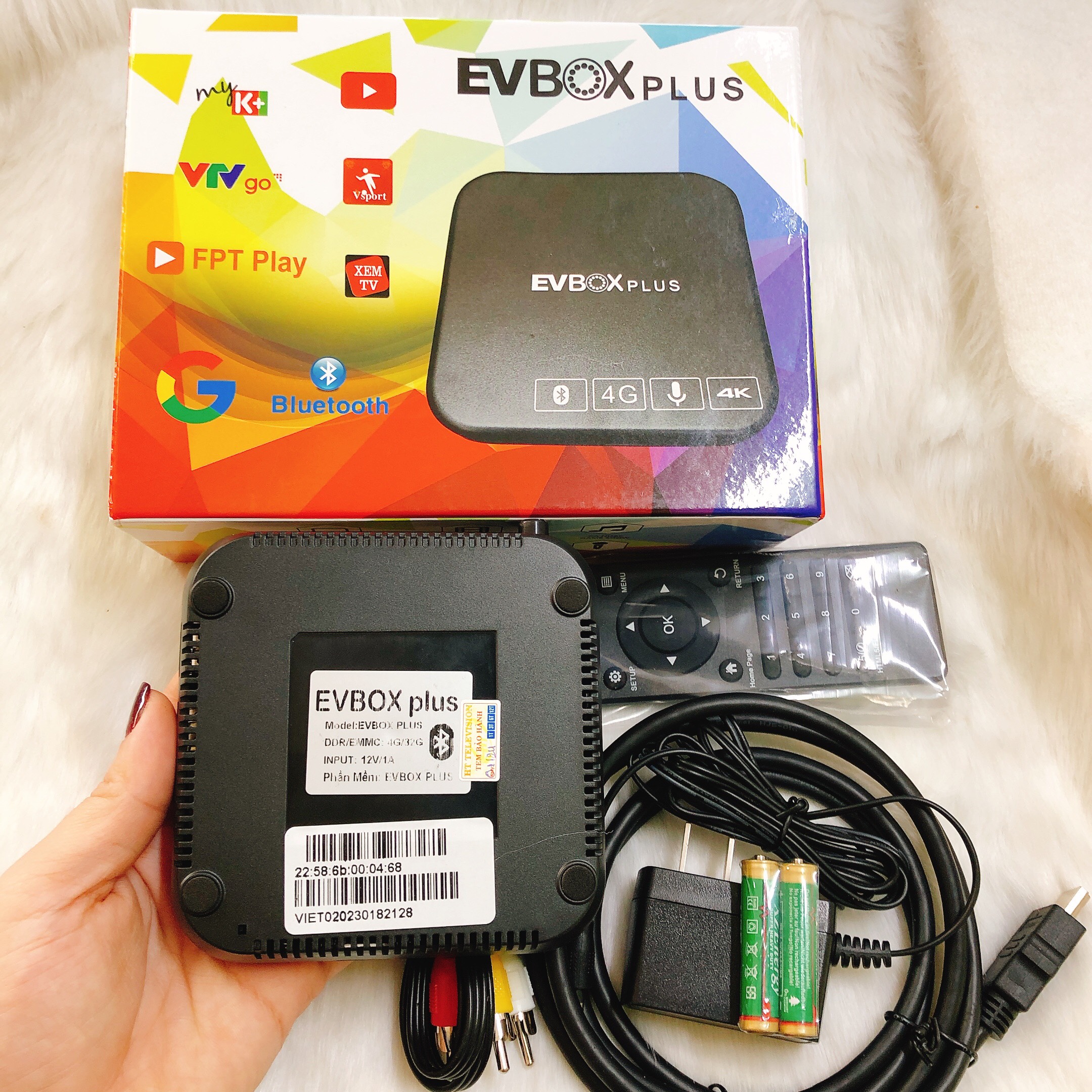 Android TV Box EVBOX Plus chuẩn 4K - Ram 4G Rom 32G Kết nối Bluetooth