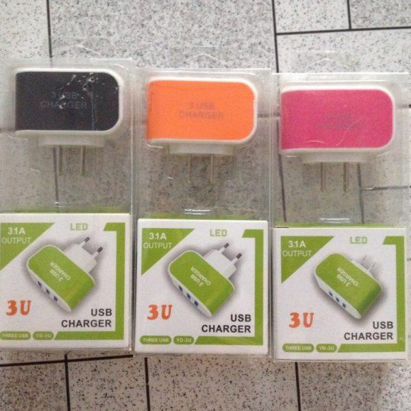 Ổ Cắm Sạc 3 Cổng USB 3.1A có đèn Led