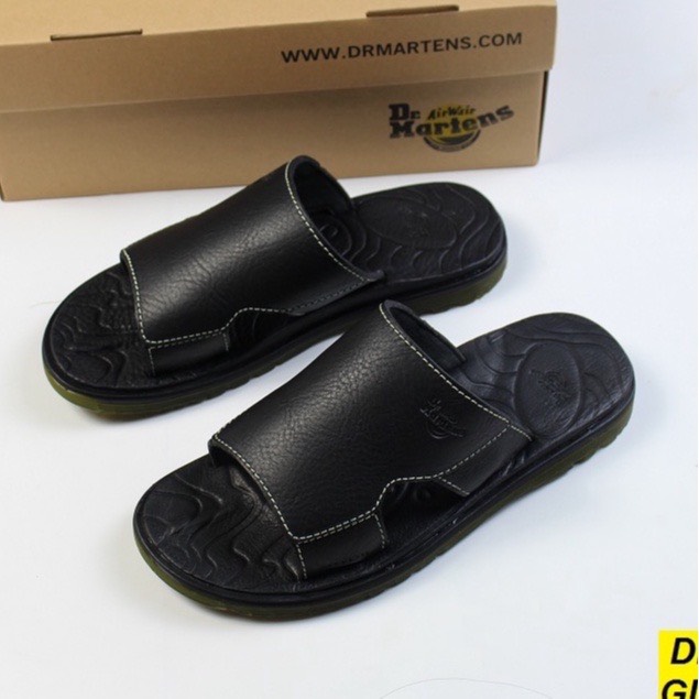 Dép Dr.Martens Packer 2A95 Thailand