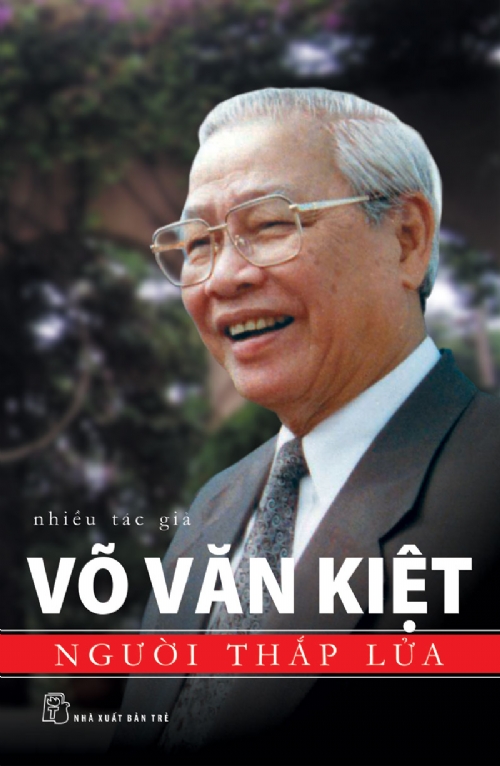Sách nxb trẻ - võ văn kiệt - người thắp lửa