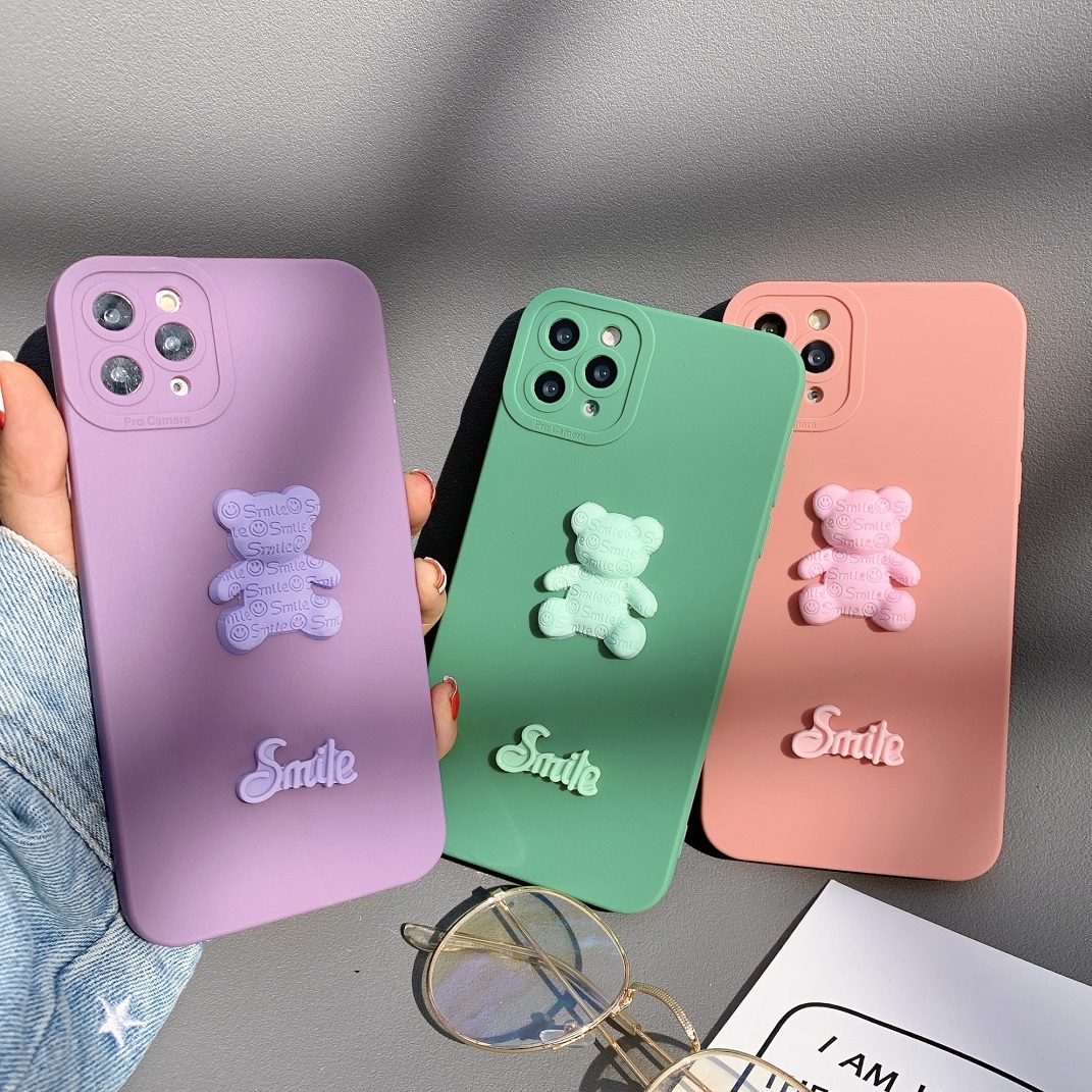 Ốp Lưng Basic Camera Nổi - Mẫu Gấu Smile Nổi