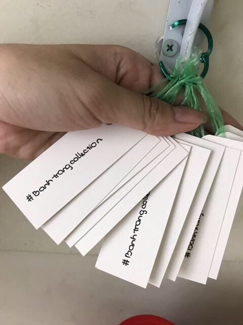 Flashcard không đục lỗ size nào cũng có
