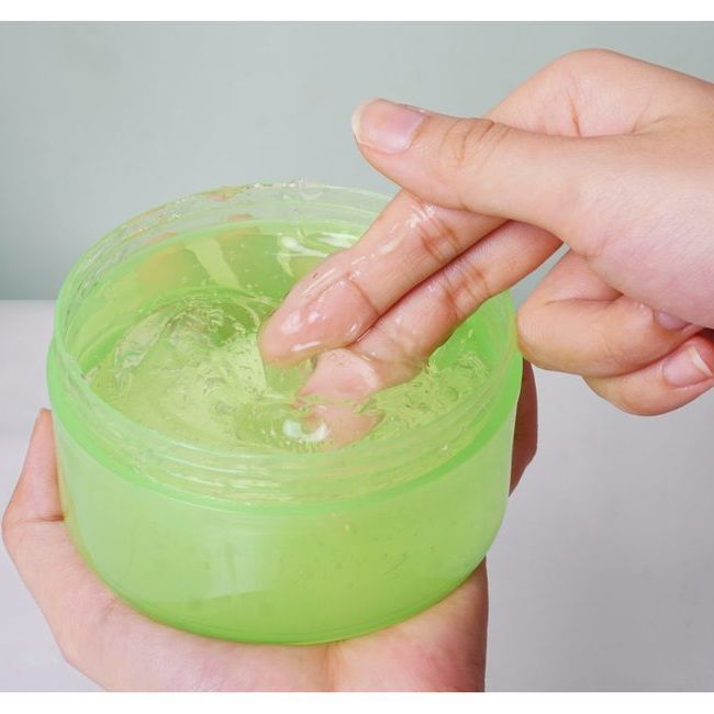 Gel Dưỡng Ẩm Nha Đam Milaganics 300ml