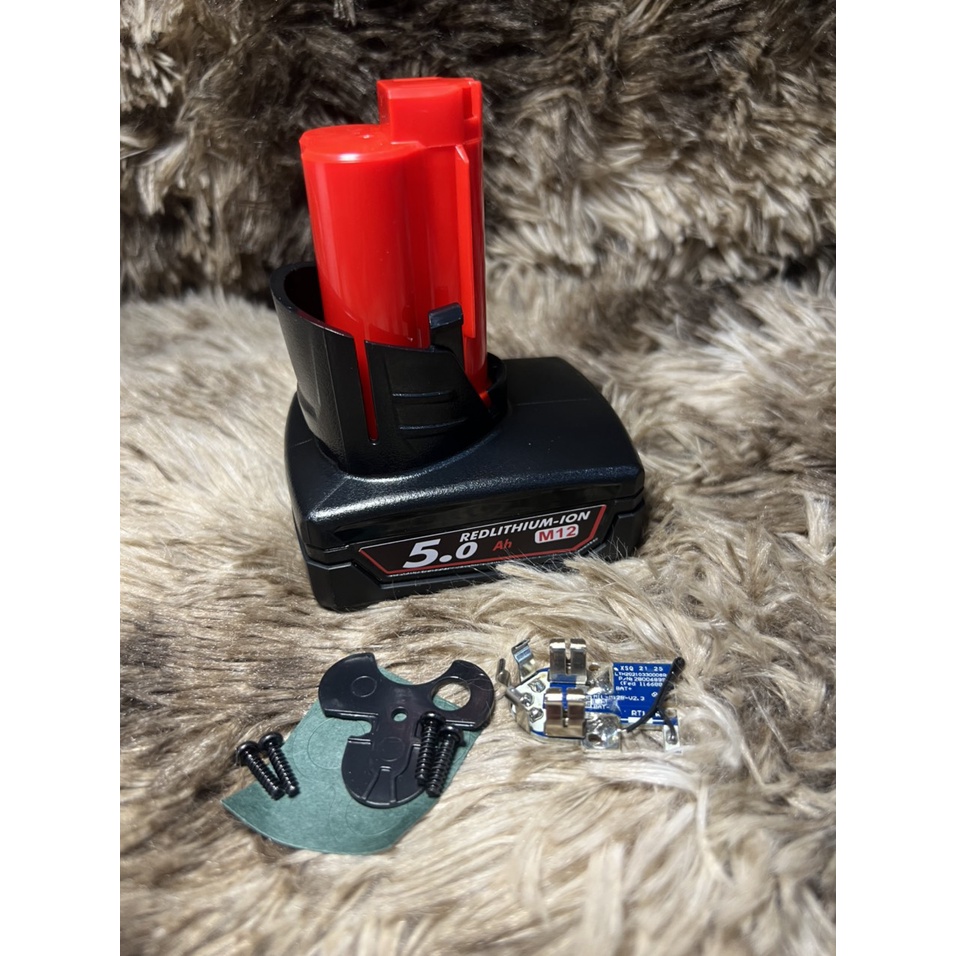 Vỏ mạch pin Milwaukee 12V 6 cell Li-ion( Tem đáy giống zin). BN.