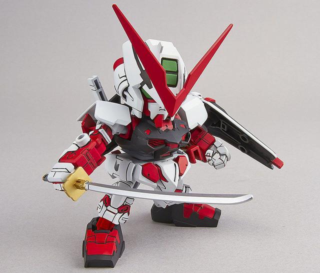 [HCM]"MÔ HÌNH LẮP RÁP GUNDAM BANDAI NHẬT BẢN SD GUNDAM ASTRAY RED FRAME SDEX"