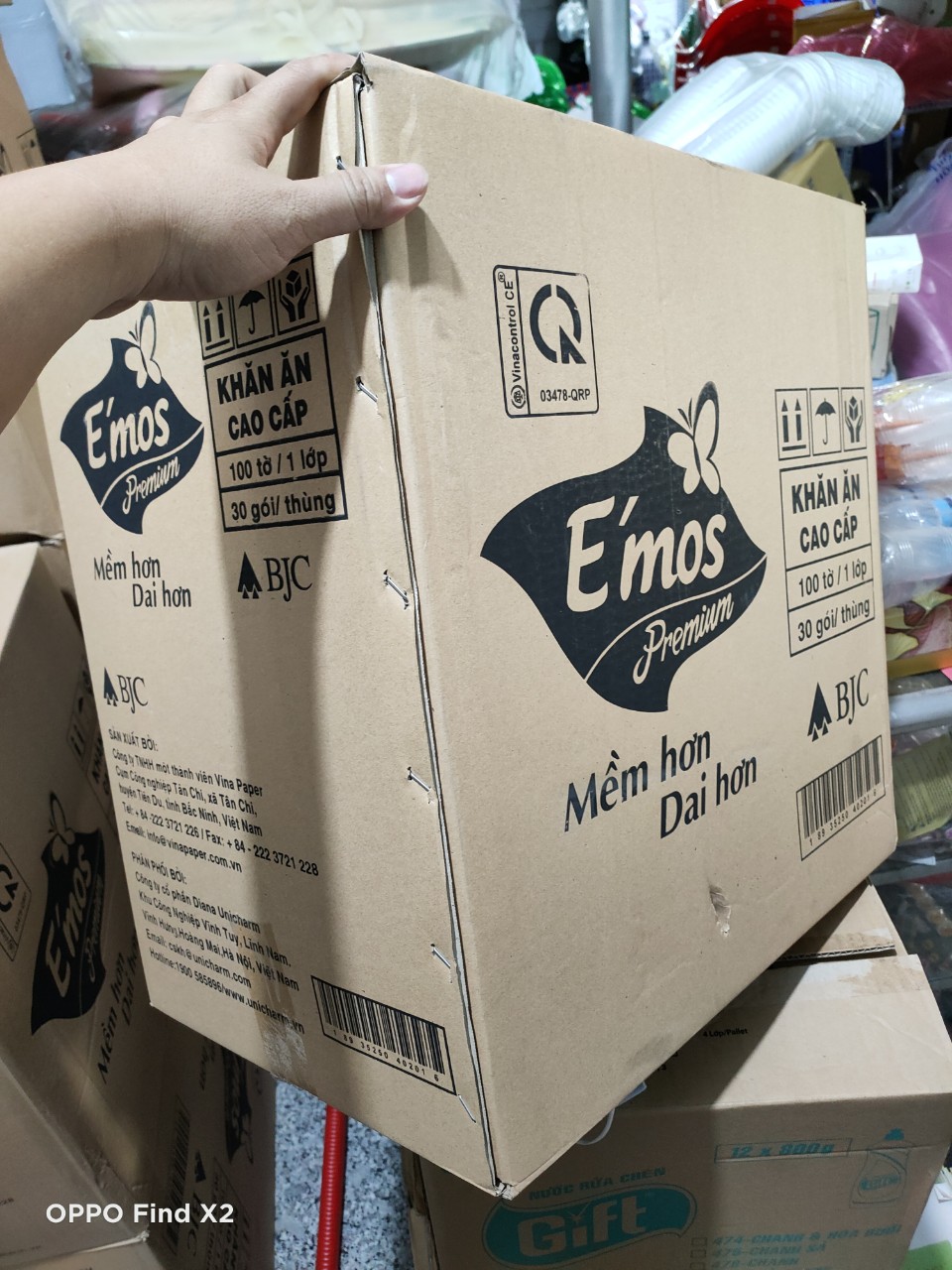 [HCM]Giấy vuông Emos 1 thùng 30 gói