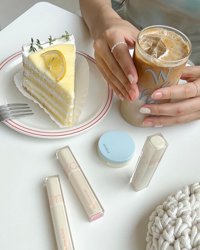 [Set 2 Hộp] Phấn Nước Che Phủ Hoàn Hảo, Mỏng Nhẹ Tự Nhiên Romand Nu Zero Cushion Set [Milk Grocery]