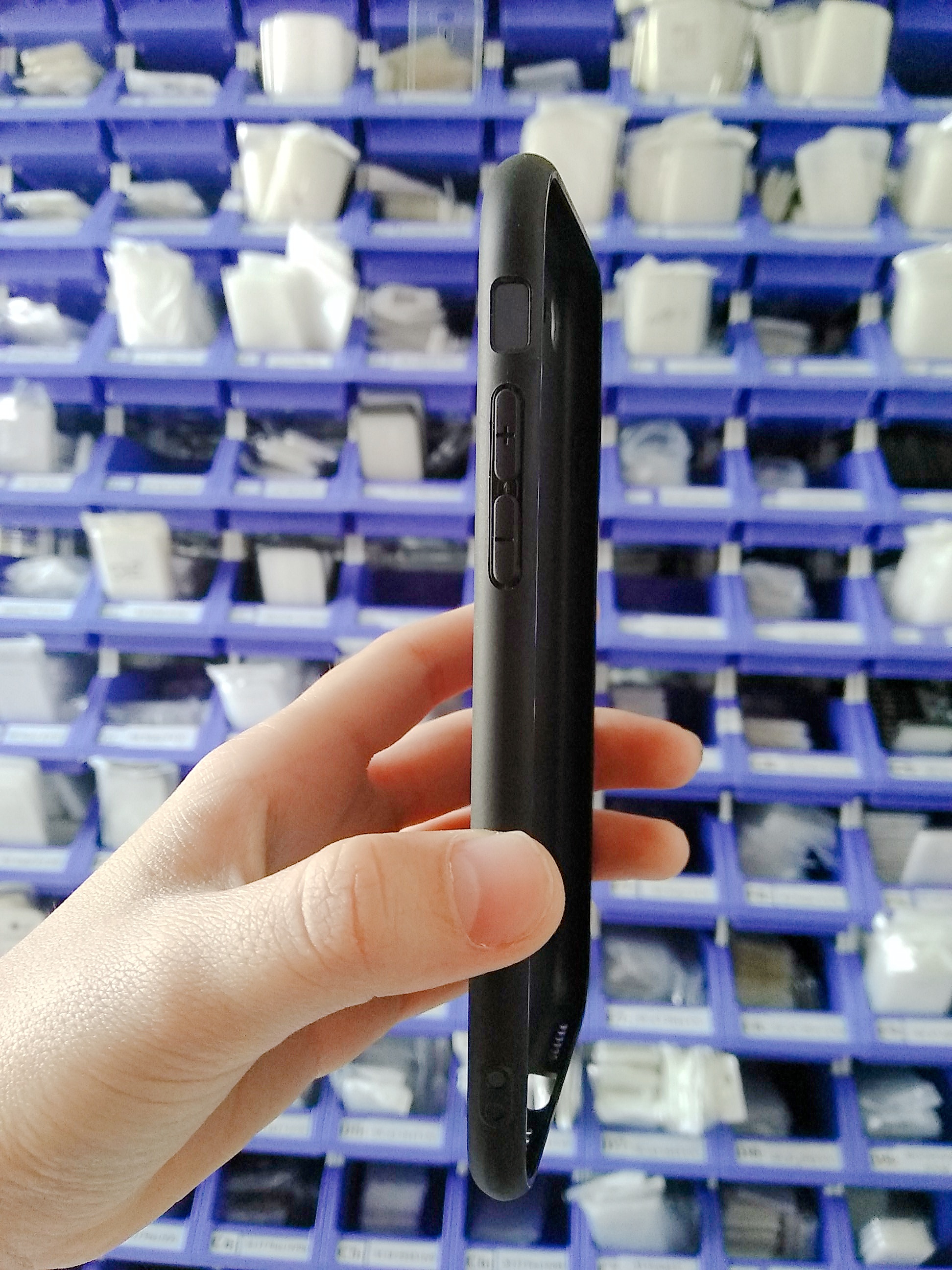 Ốp lưng iphone 7/8/SE 2020 dẻo đen xịn
