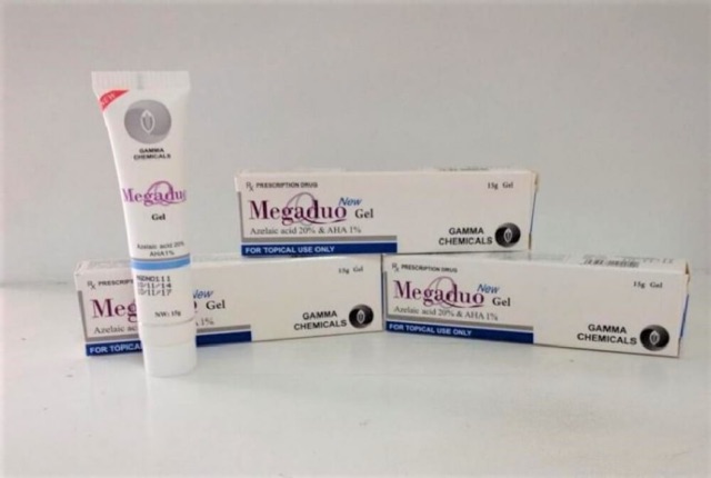 Gel mờ thâm mụn Megaduo Gel 15gr