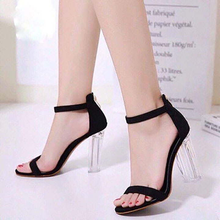 [4.4 Hoàn Tiền 15%] Giày Cao Gót trong 9p quai mảnh đen