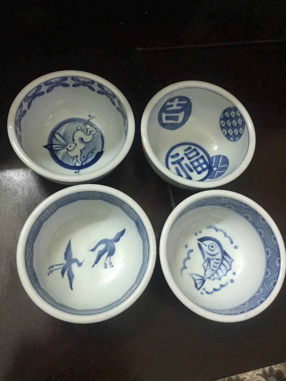 Bộ chén cơm xưa