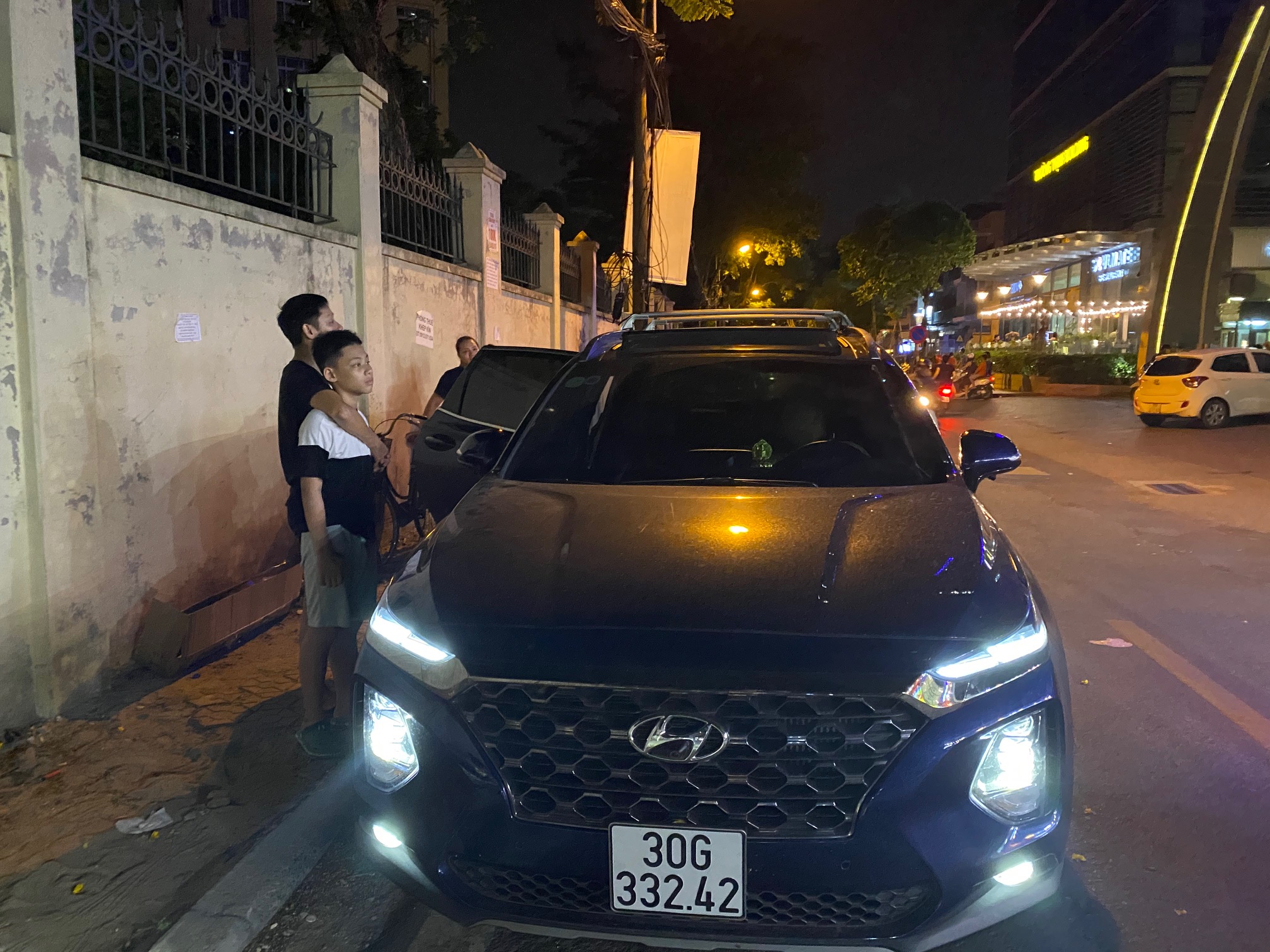 02 Special luggage rack bar Aluminum alloy crossbar Automobile load Tourist roof Modified price Decoration decoration SS750