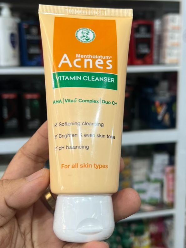 Kem rửa mặt Vitamin Acnes Vitamin Cleanser 100gr