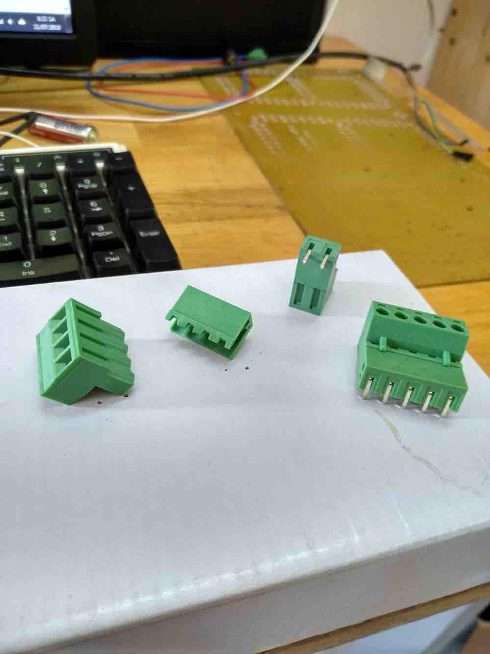 [HCM]Bộ 10 Domino 4 chân cong