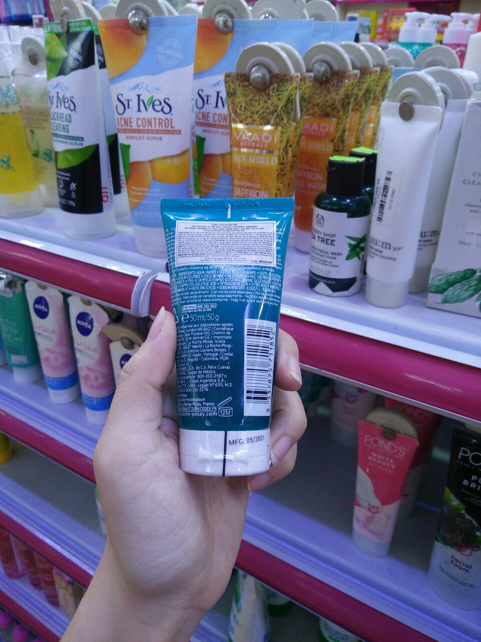Sửa rửa mặt La Roche Posay dành cho da dầu mụn 50ml