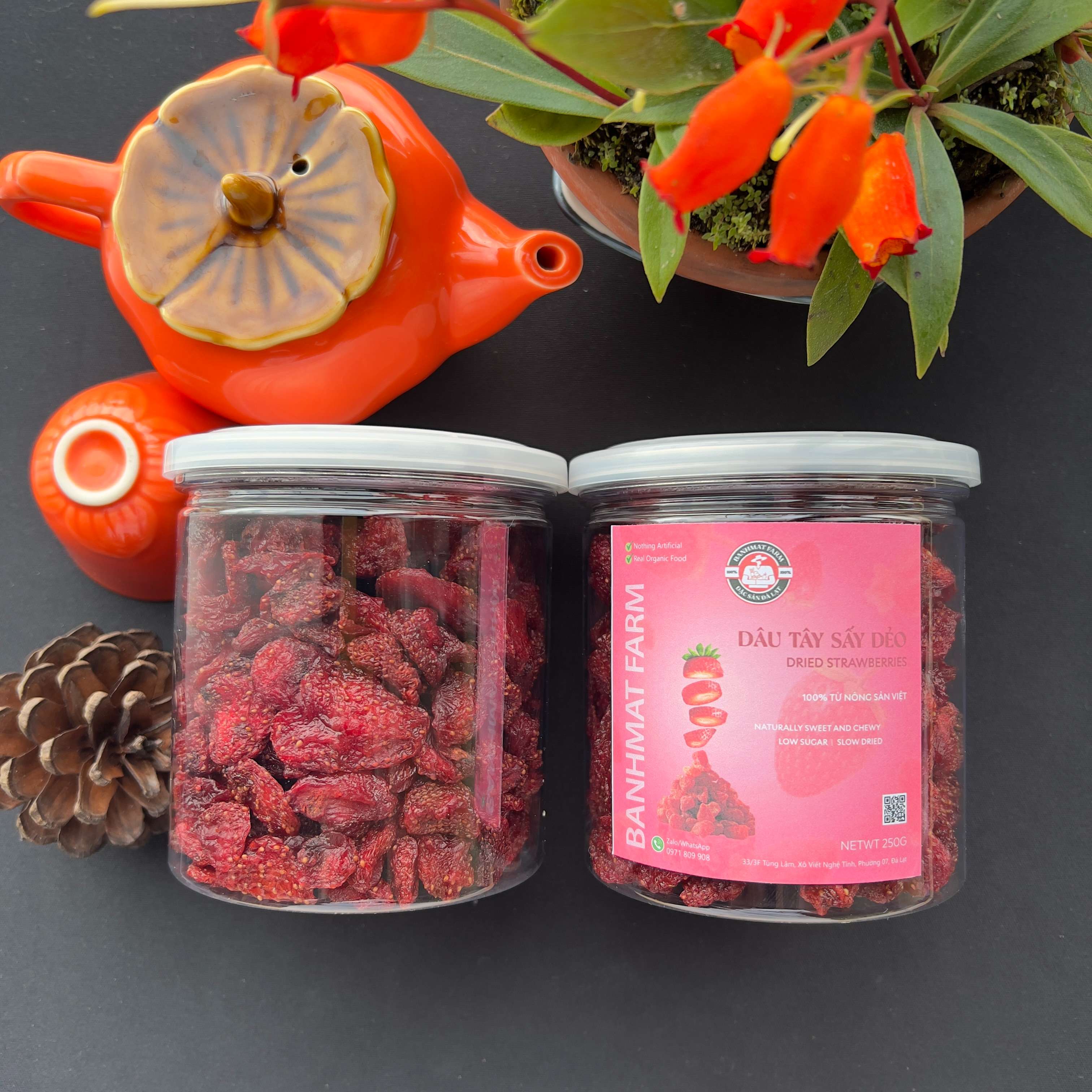 Dâu tây sấy dẻo không đường 500gr của Banhmat Farm, món quà đặc sản từ Đà Lạt