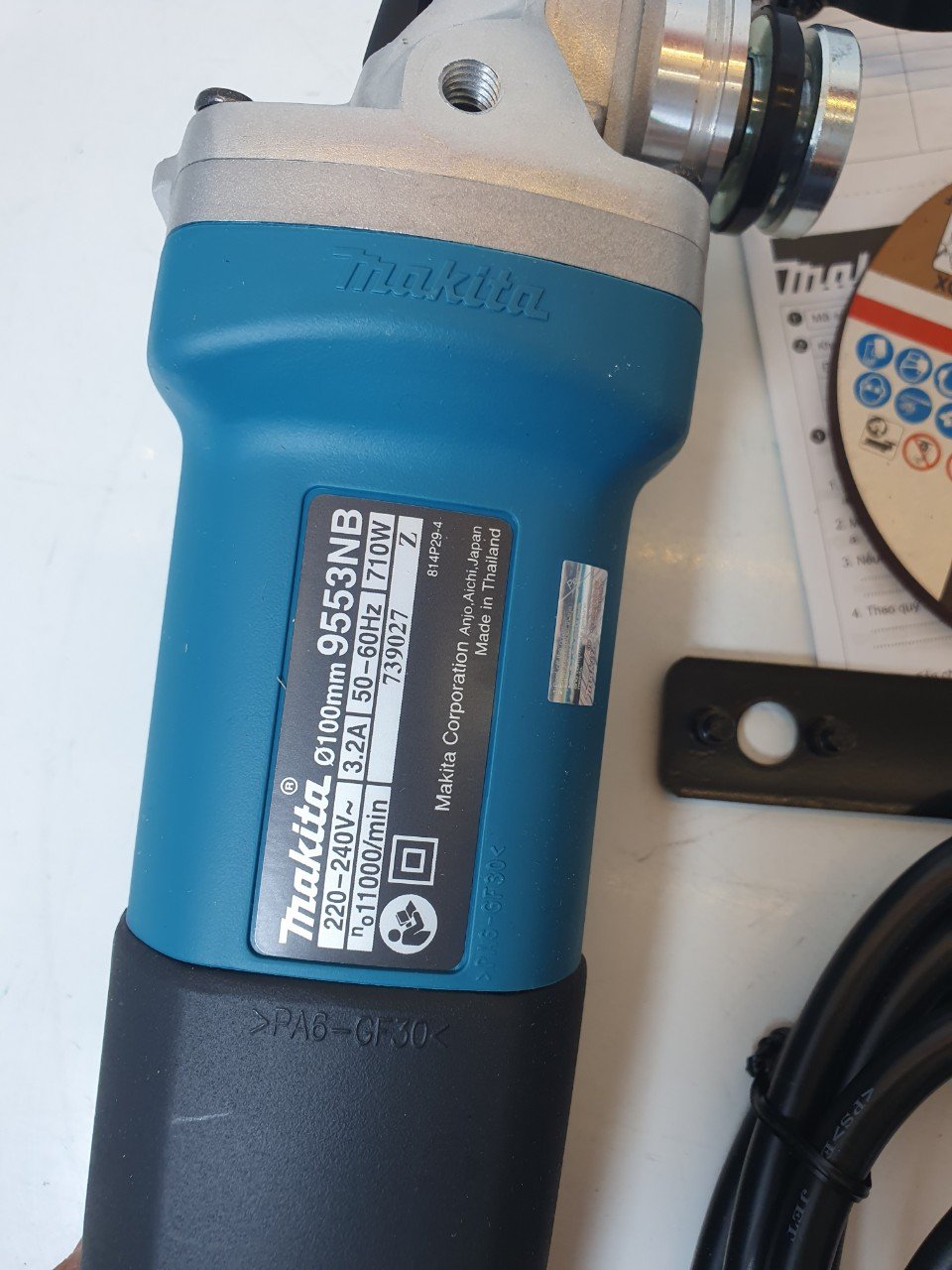 Máy mài Makita 9553NB