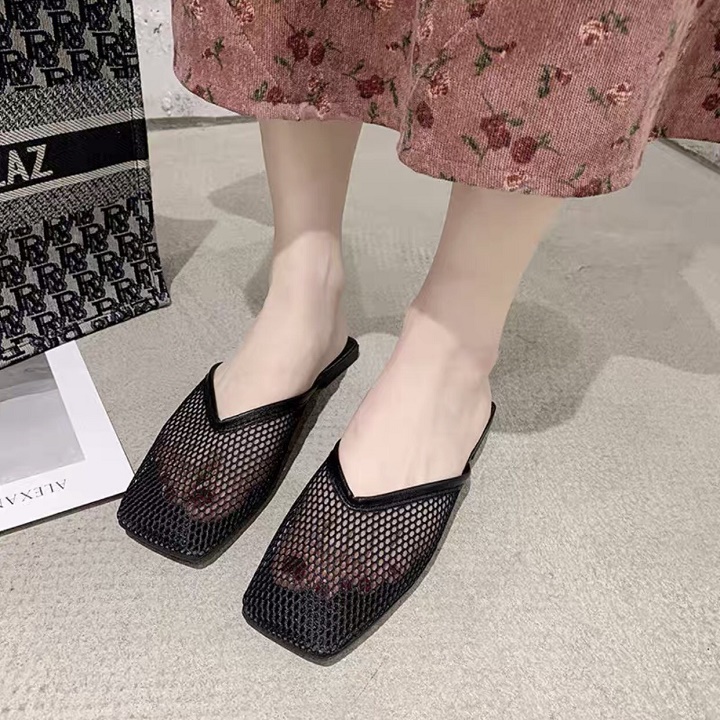 Dép sục lưới đi mùa hè