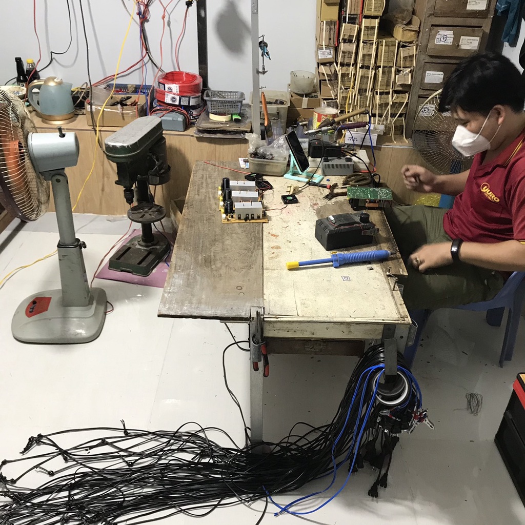 Biến điện bình acquy 12v ra 220v