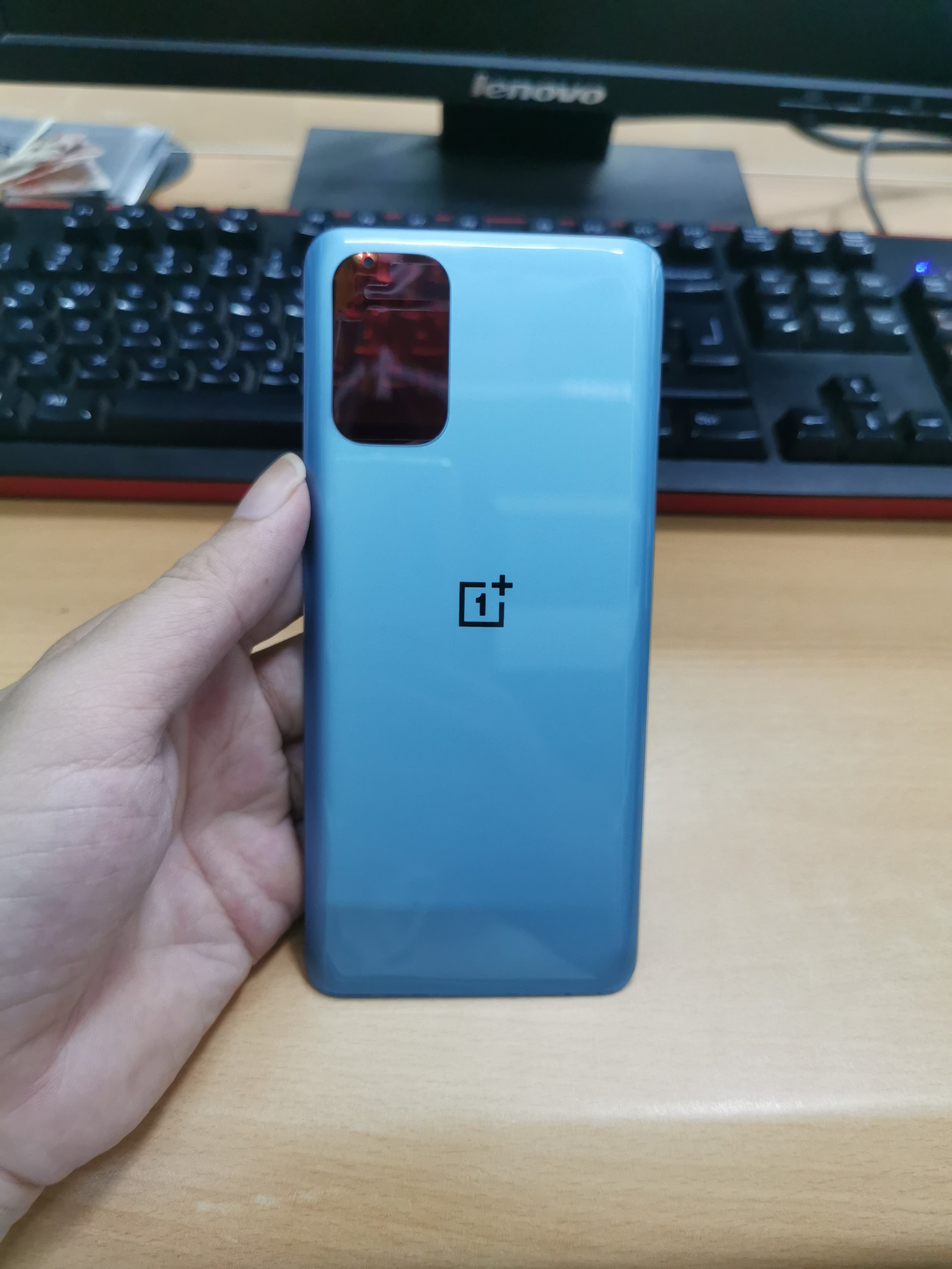 Nắp lưng oneplus 9r chính hãng, thay mặt lưng vỏ máy oneplus 9r kính