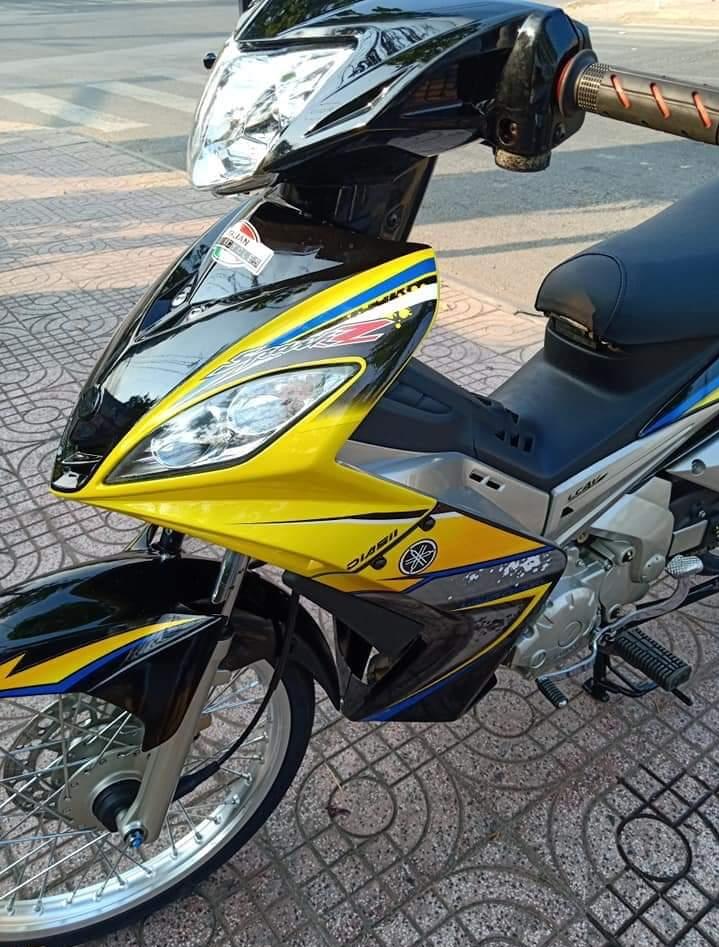 Tem rời exciter spark z 2010 vàng đen