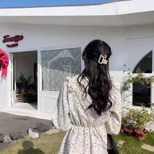 Váy hoa nhí viền bèo chun eo bo tay