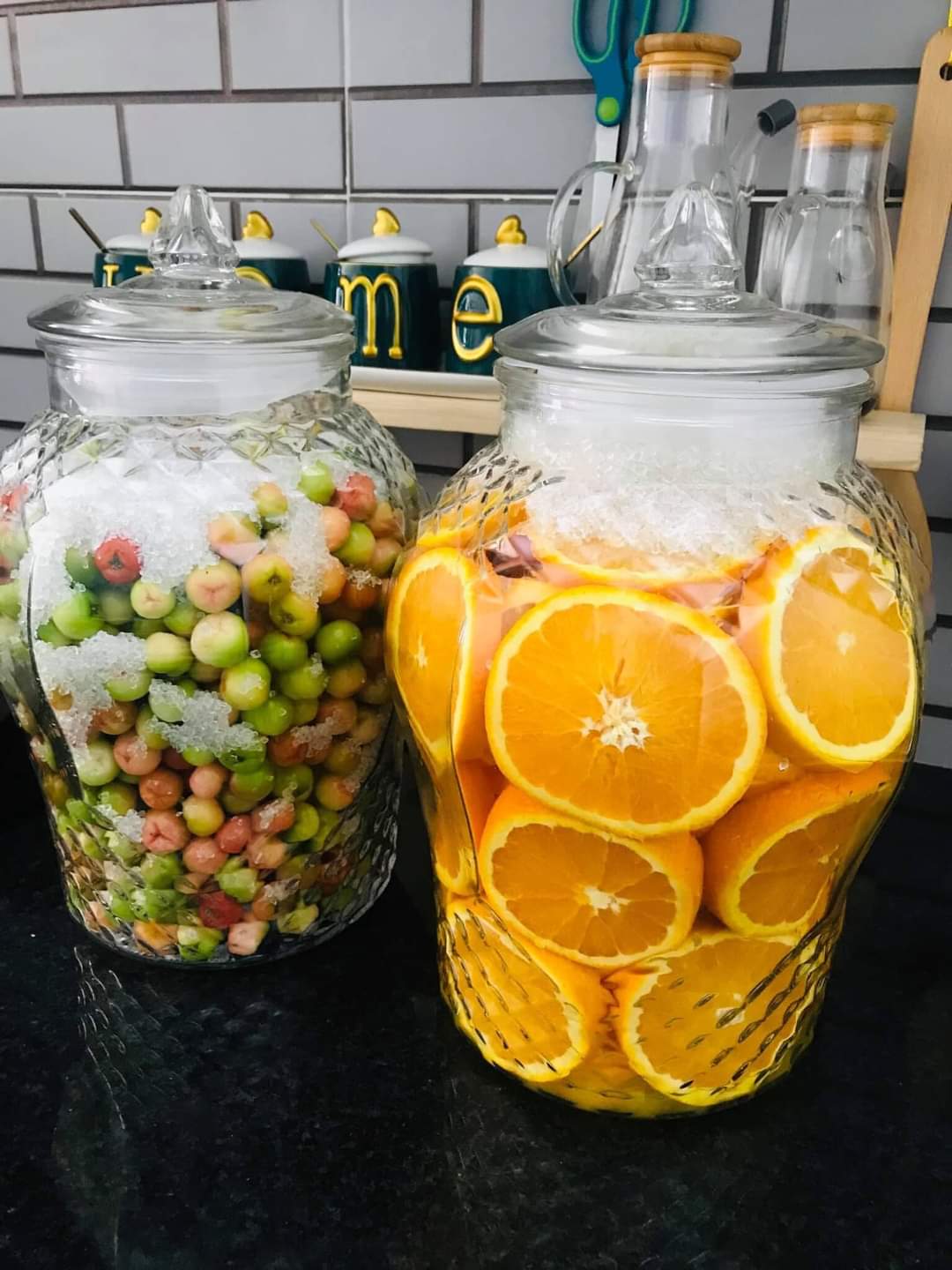 Bình thủy tinh ngâm rượu 3 lít KHÔNG VÒI ( SÂM , nắp tím quai xách, dáng kim cương )