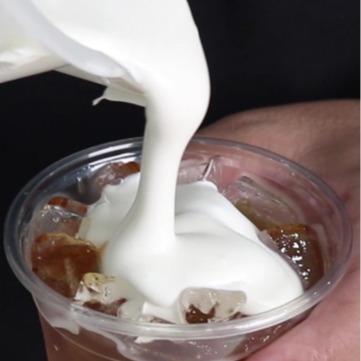 Bột Kem Topping Vị Muối Biển BKB – Thơm Ngon Sánh Mịn kem muối
