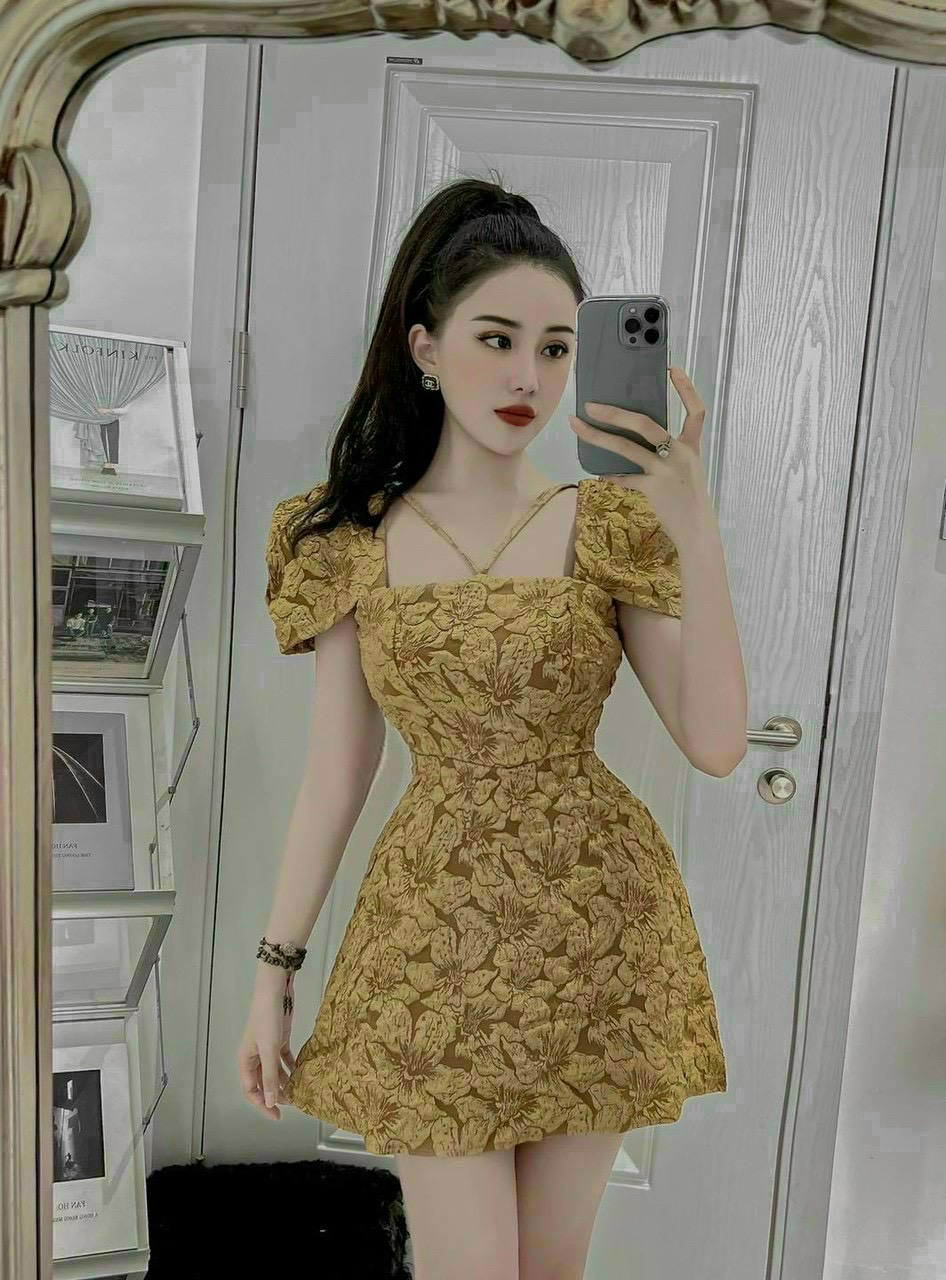 Đầm cao cấp cực hót, hở ngực, chéo dây, tay phồng, hoa nổi cực sành điệu, lên form siêu đẹp nha các nàng X080223006