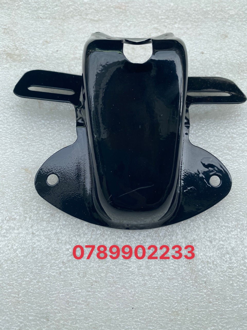 CÓC DÈ SẮT SAU XE 67