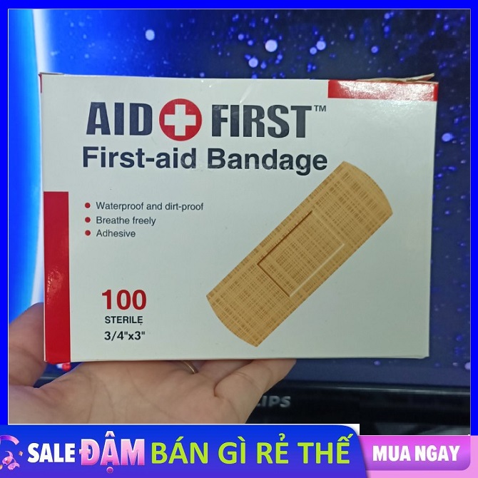 [HCM]Hộp 100 miếng băng keo cá nhân dán vết thương đủ size