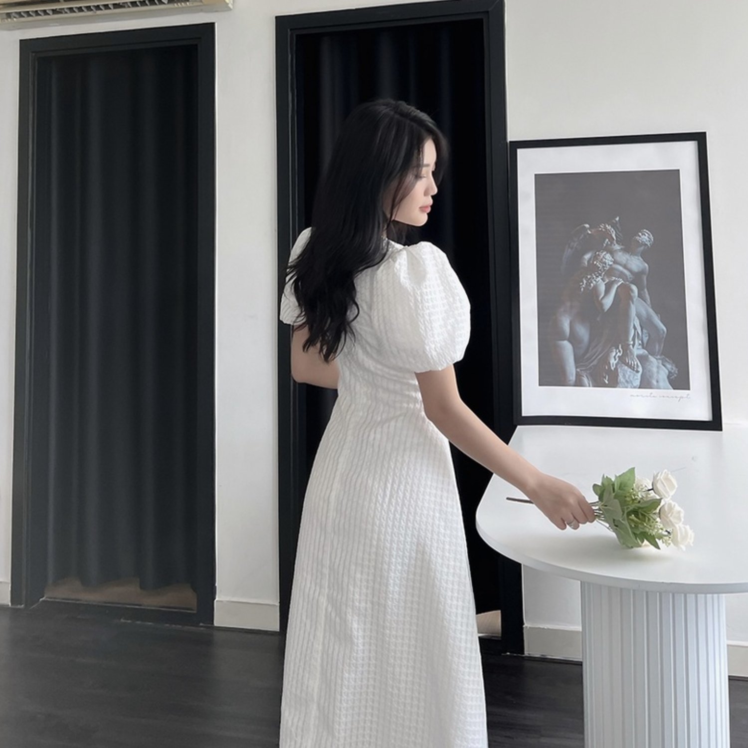 Đầm Dự Tiệc Tay Phồng Nút Bọc HNK365