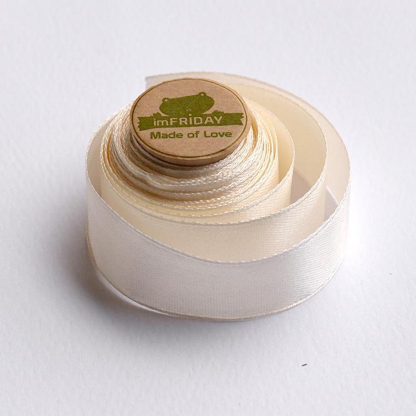 Cuộn 3m ruy băng lụa 2cm kem