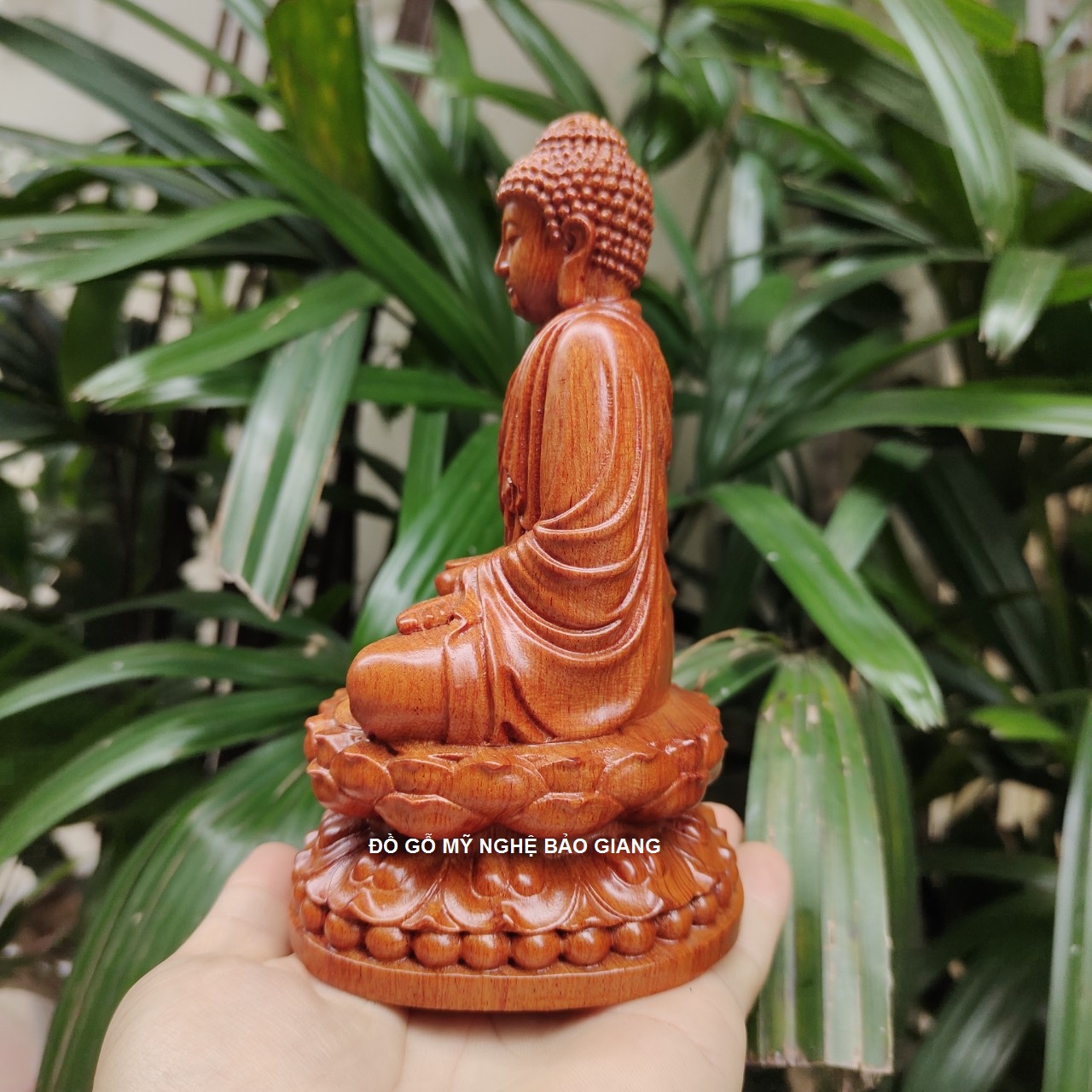 Tượng phật thích ca gỗ hương