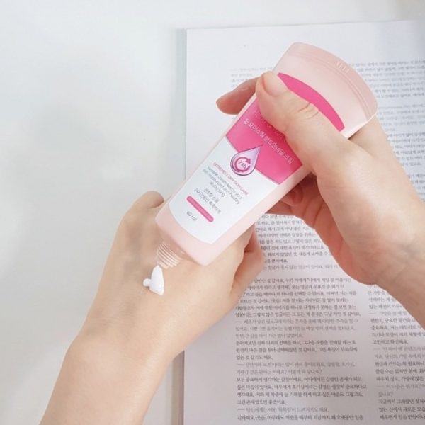 Kem dưỡng da tay/ da chân Vaseline 60ml Hàn Quốc