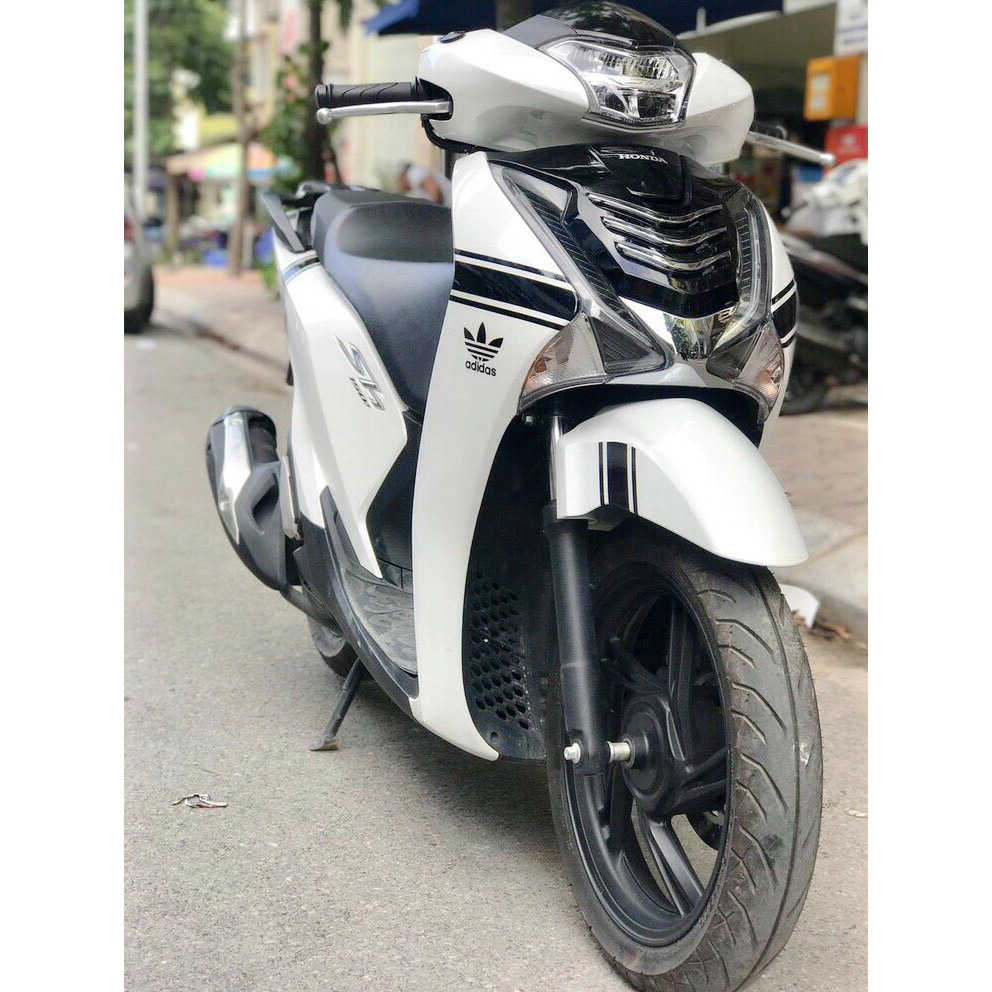 Tem Chỉ Adidas màu Đen Dán  Xe SH 2020