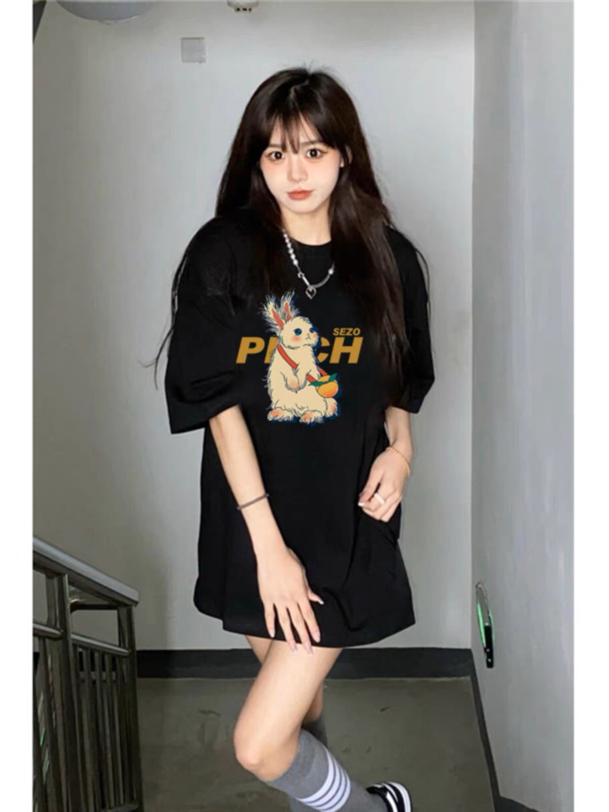 Áo Phông Đen Freesize Unisex Ulzzang Hàn Quốc 2023