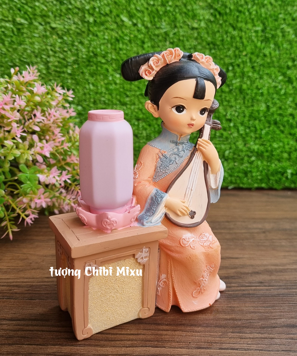 [HCM]Tượng thiếu nữ cổ trang ngồi đánh đàn dưới đèn