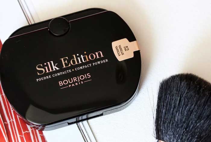 Phấn phủ siêu mịn Bourjois - Silk Edition Compact Powder Tone 9g