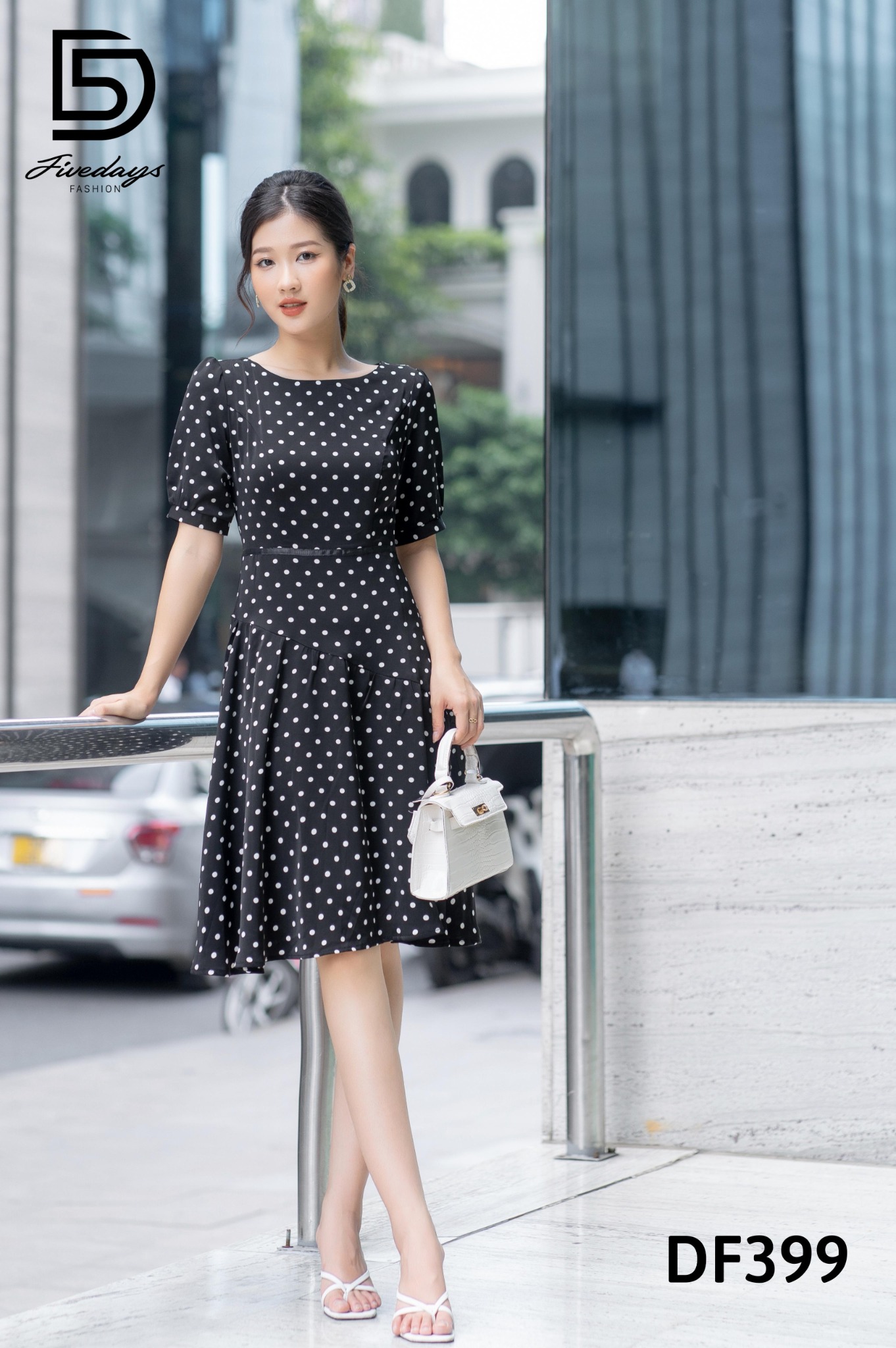 Fivedays - Đầm xoè chấm bi