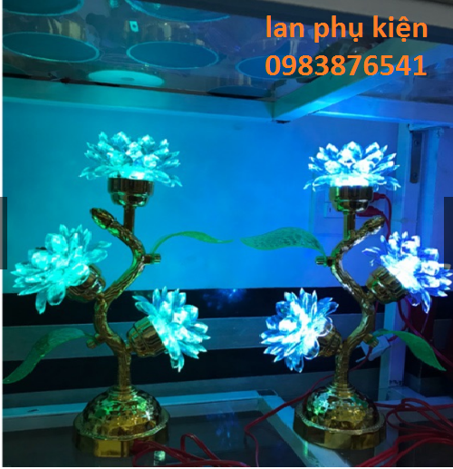ĐÈN THỜ BA BÔNG SEN ĐỔI MÀU (1 CÁI)