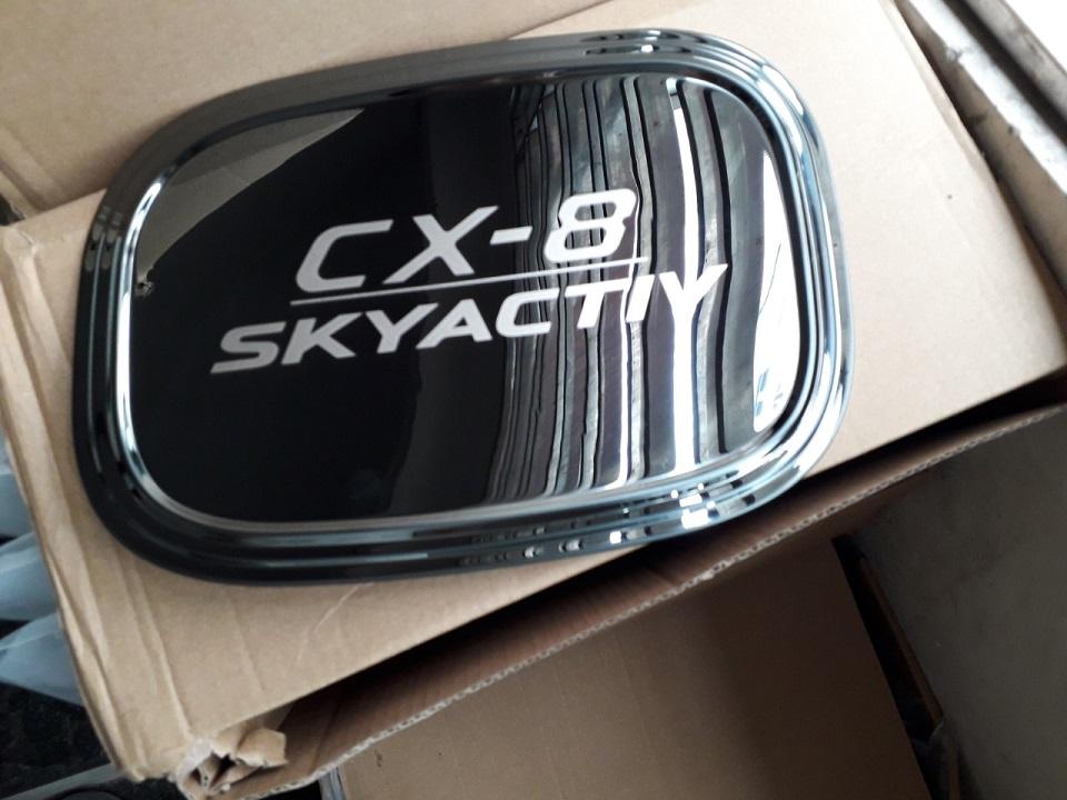 Ốp nắp xăng MAZDA CX8