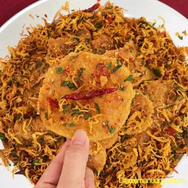 1Kg Cơm Cháy Lắc Khô Gà Đặc Biệt