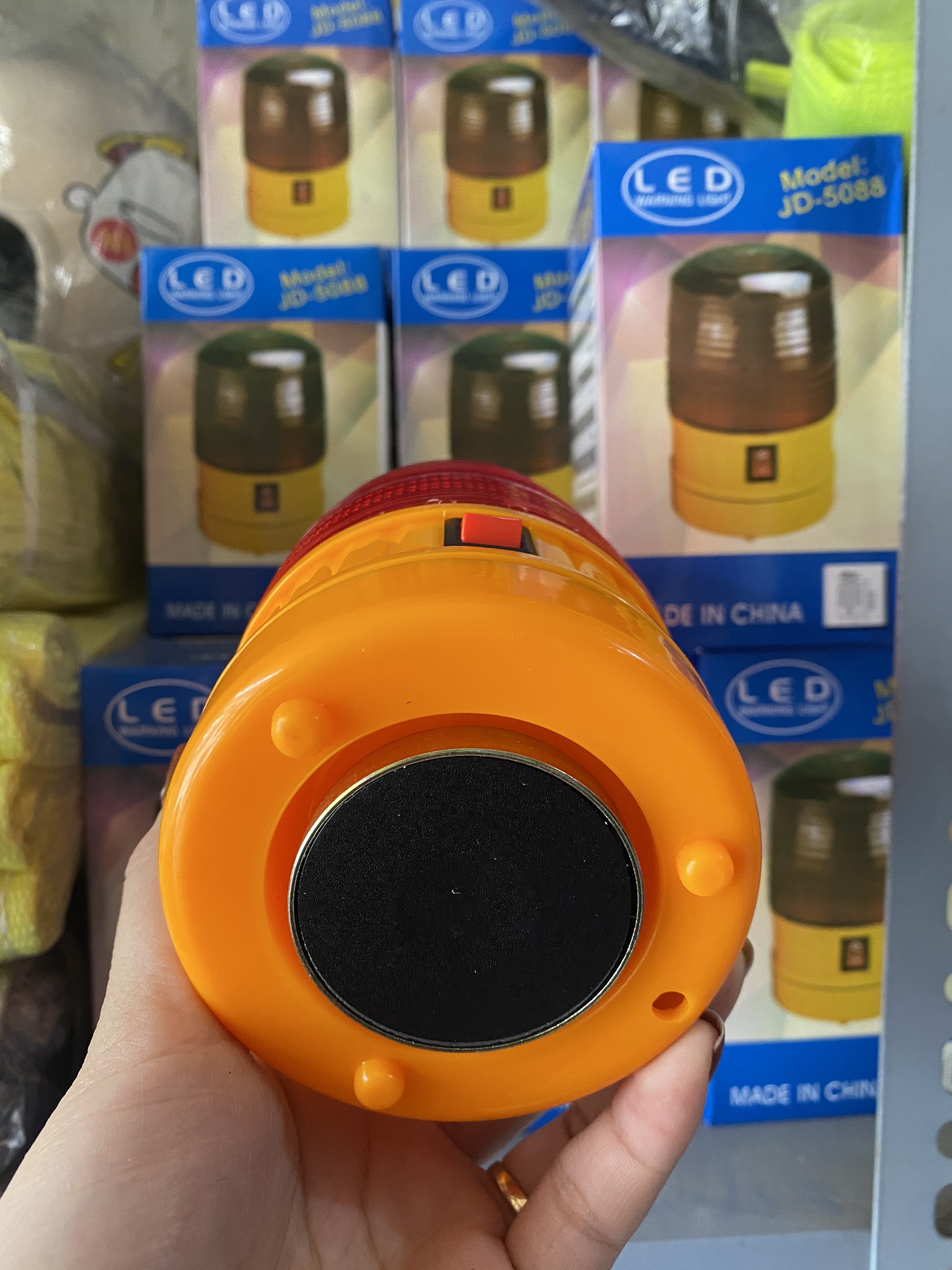ĐÈN XOAY CẢNH BÁO CHẠY PIN
