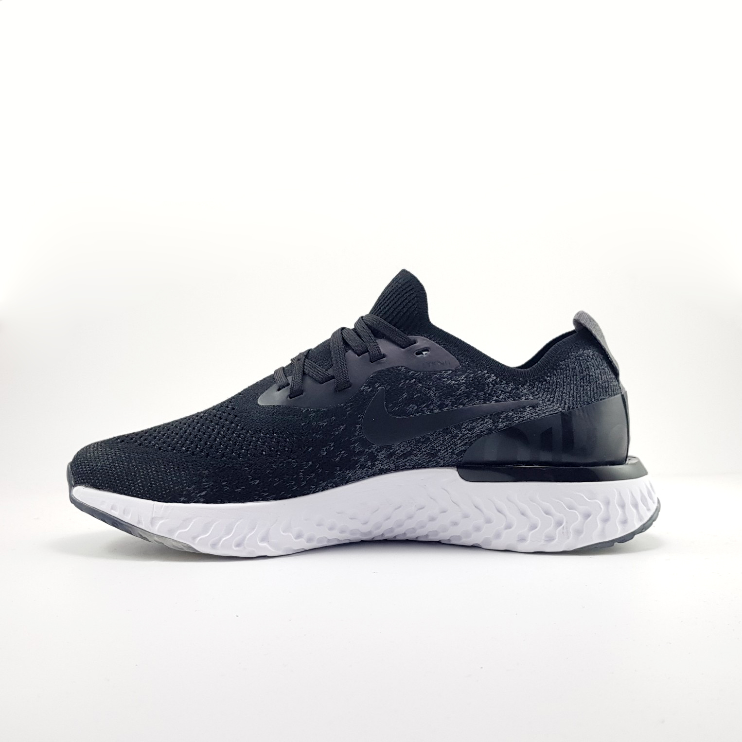 Giày Sneaker Epic React Flyknit Black White