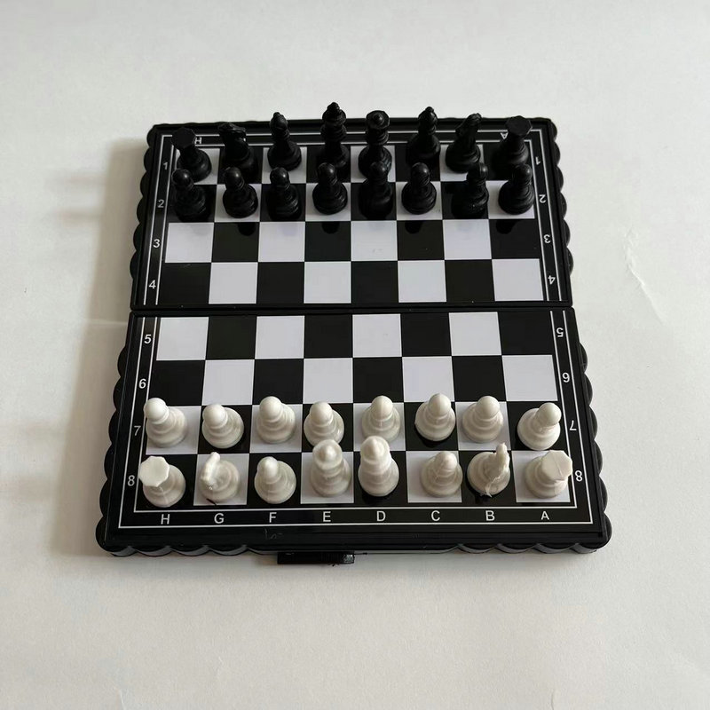 Bàn Cờ Vua Nam Châm Mini Nhỏ Gọn 13x14cm
