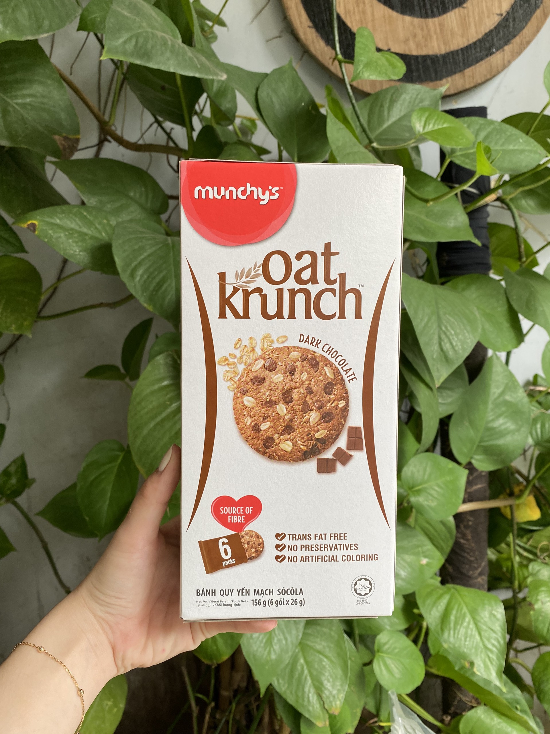 Bánh Quy Munchy's Yến Mạch Oat Krunch Socola Đen (Hộp 6 gói)
