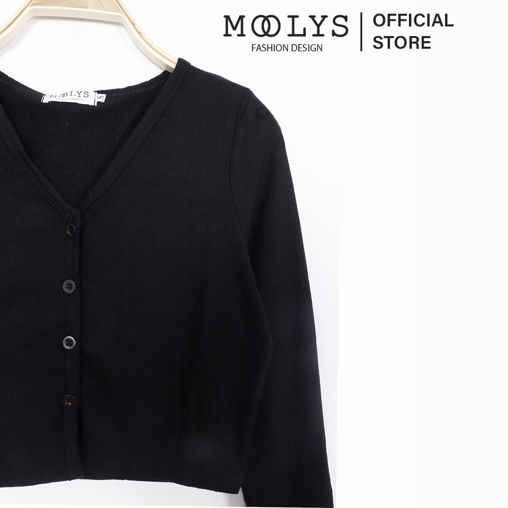 Áo croptop thiết kế dài tay cổ V Moolys MC006